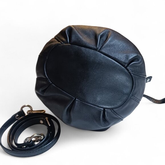 Authentic Coach Mia Drawstring Bucket Bag 14601 | Black Leather Polka Dot - Picture 5 of 14